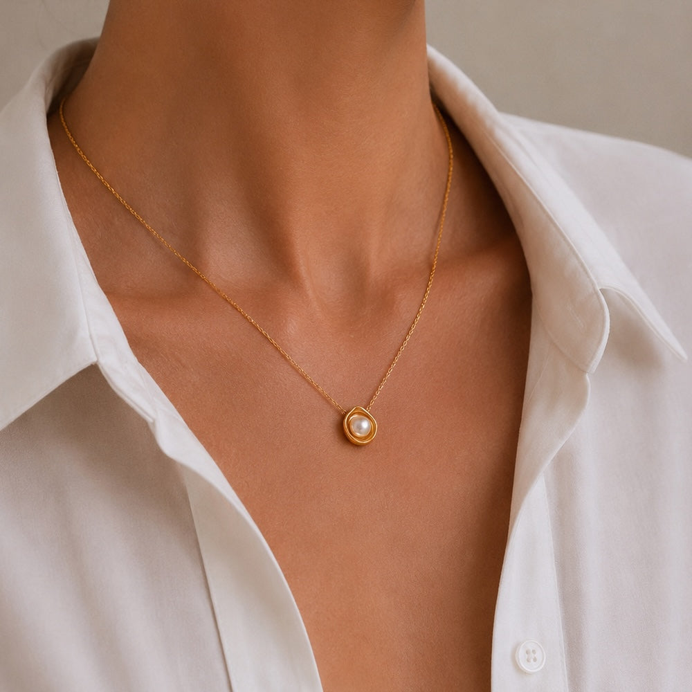 Aurelia Pearl Necklace