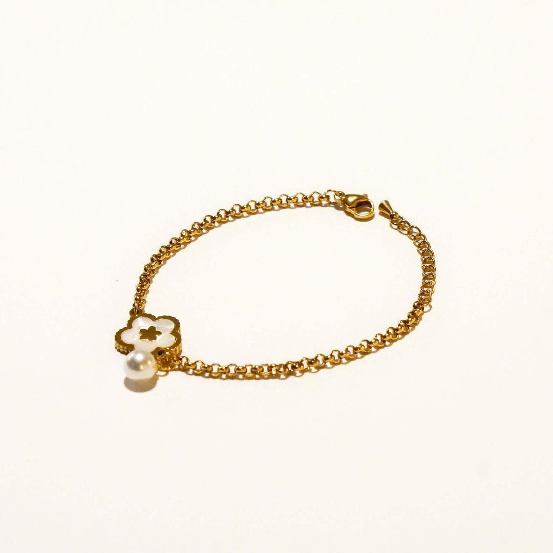 Flora Pearl Bracelet