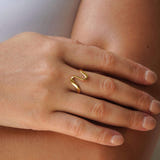 Naia Wave Ring
